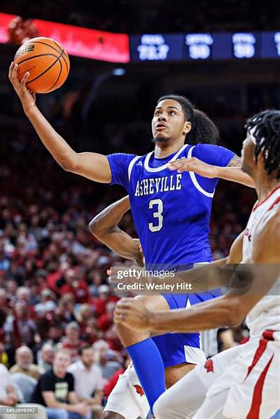 Unc Asheville Bulldogs: Tajion Jones Age and Wikipedia- Meet His Parents