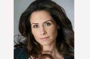 Valerie Cruz’s Biography, Net Worth, Fact, Career, Awards and Life Story