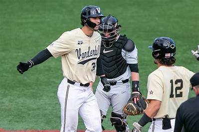 Vanderbilt: Spencer Jones Wikipedia: Find His Age, Height and Net Worth