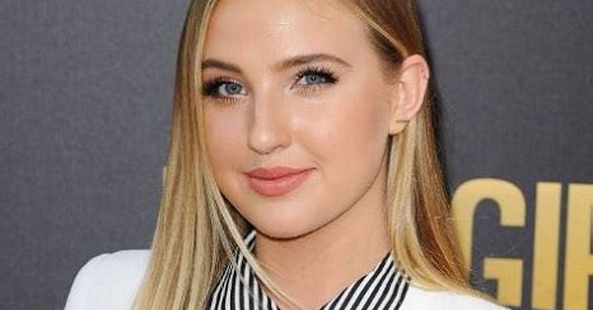 Veronica Dunne, Bio, Wiki, Age, Height, Parents, Net Worth, Movies and Tv Shows