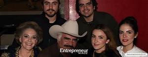Vicente Fernandez Siblings: How Many Sister and Brothers Does He Have?