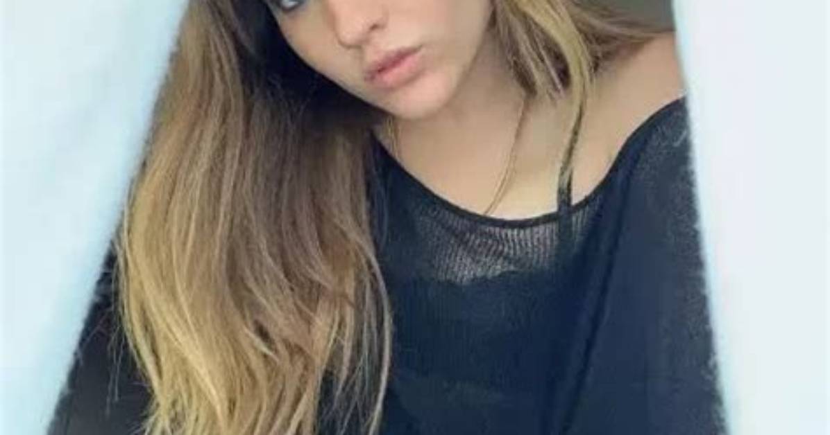 Victoria De Angelis Bio, Age, Height, Family, Career and Net Worth