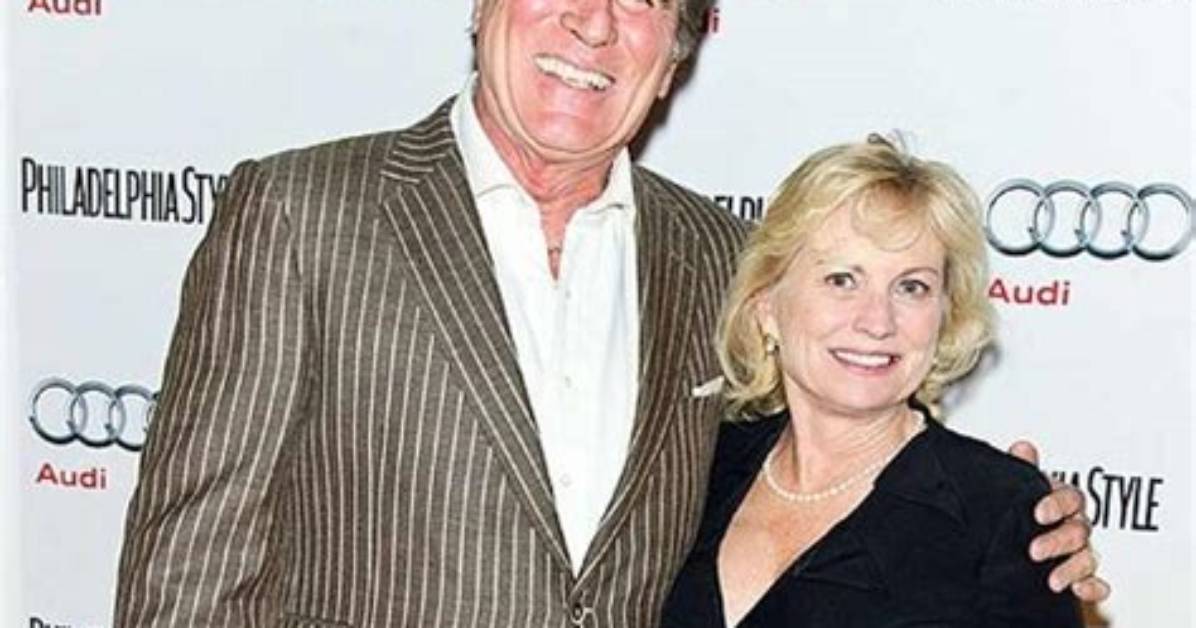 Vince Papale Bio, Wiki, Age, Family, Wife, Movie, Eagles, Stats, Salary, and Net Worth.