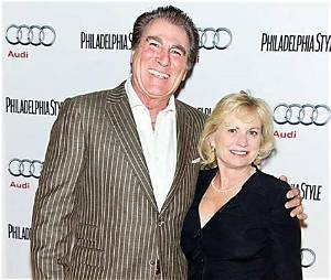 Vince Papale Bio, Wiki, Age, Family, Wife, Movie, Eagles, Stats, Salary, and Net Worth.