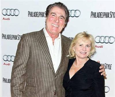 Vince Papale Bio, Wiki, Age, Family, Wife, Movie, Eagles, Stats, Salary, and Net Worth.