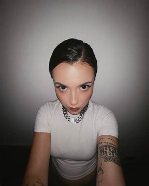 Violet Orlandi Age and Boyfriend: Meet Her on Instagram