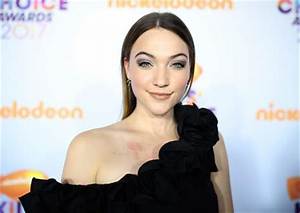 Violett Beane Height, Biography, Wiki, Age, Boyfriend, Facts