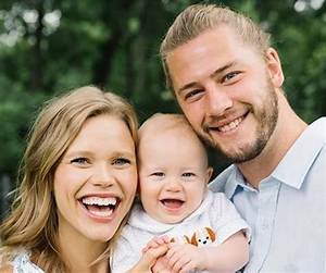 Walker Zimmerman Age, Wiki, Biography, Wife, Children, Salary, Net Worth, Parents