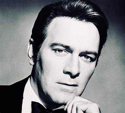 Was Christopher Plummer Gay? Gender Revealed -Everything to Know