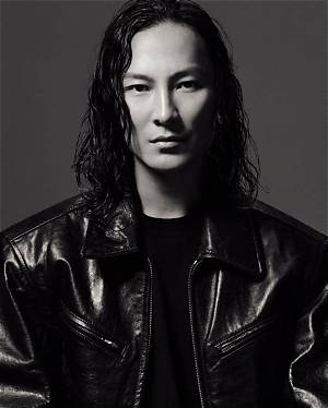 What Happened Between Alexander Wang and Zoe Kravitz? Allegations and Updates