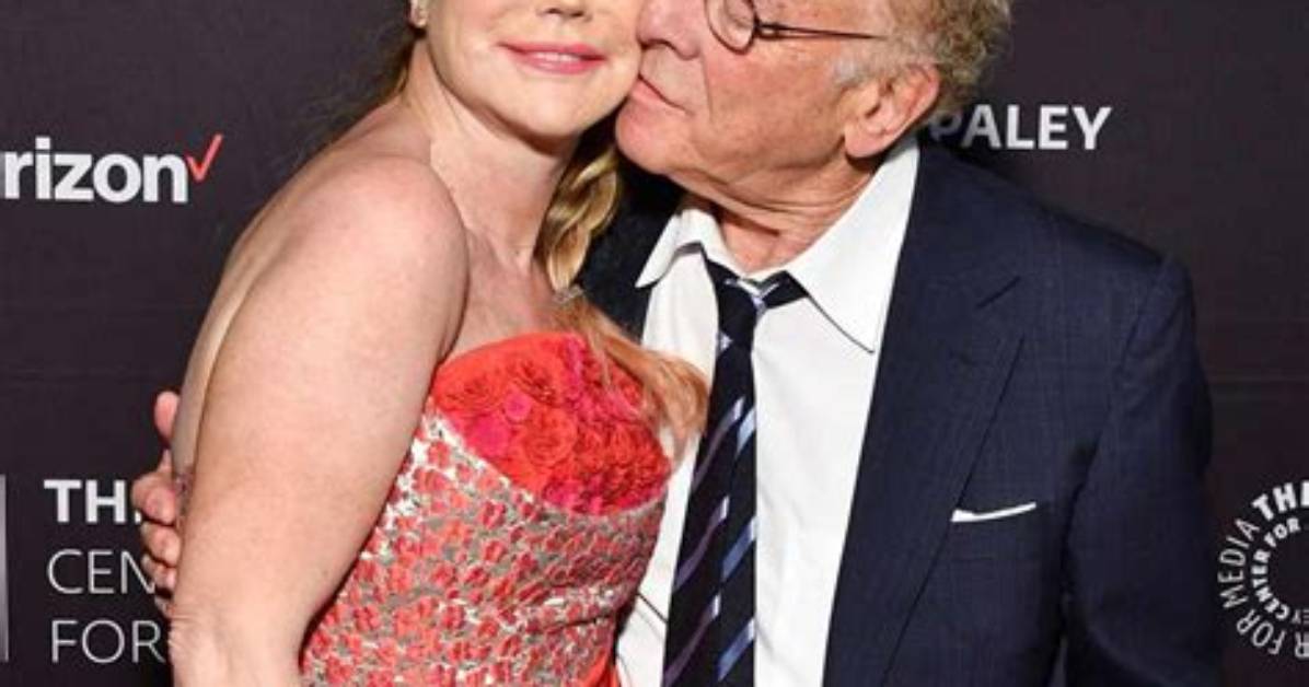 What Happened to Art Garfunkel? Wife Kim Garfunkel and Sons