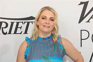 What Happened to Melissa Joan Hart Teeth? Meet the American Actress on Instagram