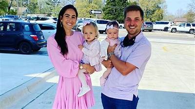 What Is Crys Cook Job? Austin Cook Wife and Family – Net Worth