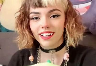 What Is Emma Langevin Sexuality? Birthday – Where Is She from?