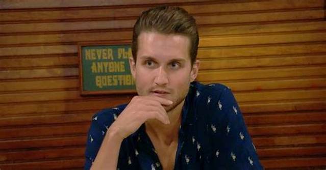 What Is Jordan Verroi Sexuality? Find out If He Is Gay or Straight