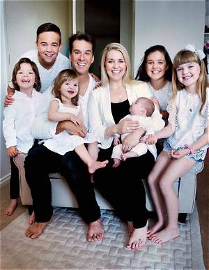 What Is Lauren Newton Net Worth? Everything to Know About Bert Newton Daughter