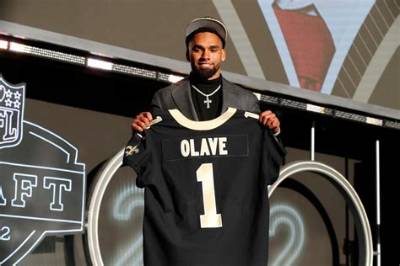 What Is Nfl Draft Chris Olave Ethnicity? His Nationality Family and Girlfriend