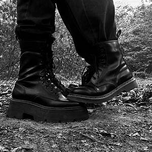 What Shoes Do Metalheads Wear
