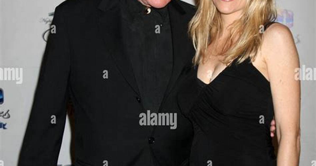 Where Is Judy Helkenberg Gary Busey’s Wife Now? Their Relatinship Timeline in a Frame!