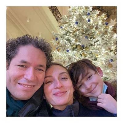 Who Are Amanda Payton Parents? Meet the ‘A Fiance for Christmas’ Actress on Instagram
