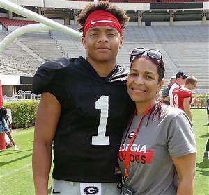 Who Are Justin Fields Parents? – Father Ivant Fields and Mother Gina Tobey