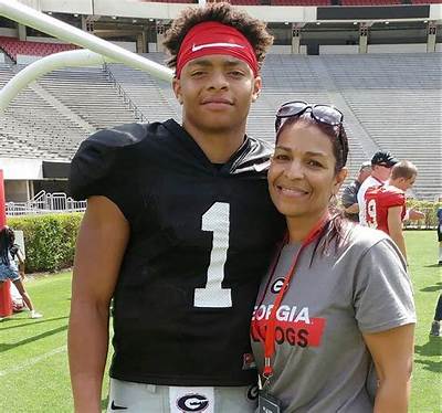 Who Are Justin Fields Parents? – Father Ivant Fields and Mother Gina Tobey