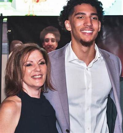 Who Are Lesley Bryant and Chad Jones? Colby Jones Parents -More on His Personal Life