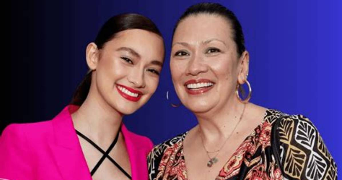Who Are Lola Tung Parents? Meet ‘The Summer I Turned Pretty’ Actress Family