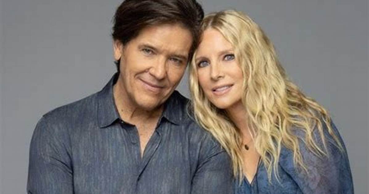 Who Are Lorelei Bell & Tom Bell? Facts to Know About Kristen Bell Parents