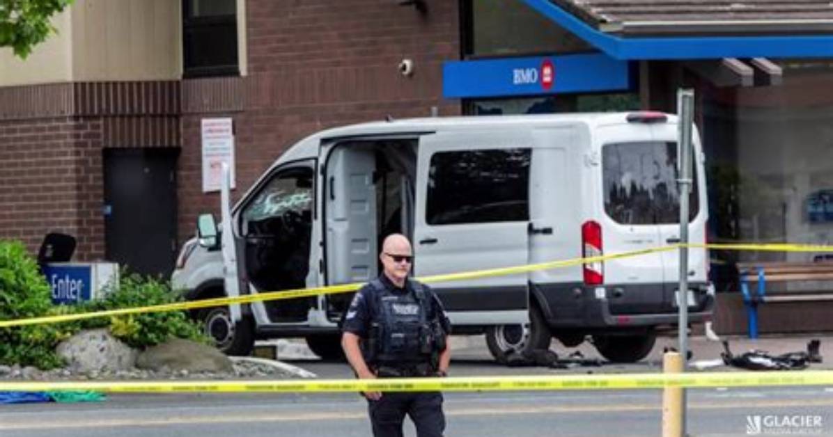 Who Are Matthew and Isaac Auchterlonie? Saanich Bank Robbery Suspect Twin Brothers