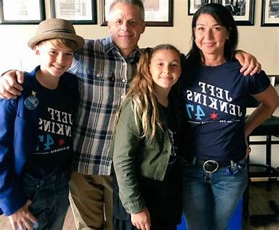 Who Are Maxwell Jenkins Parents? Meet Jeff Jenkins and Julie Greenberg