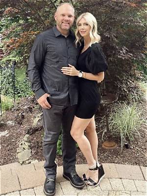 Who Are Melissa Hutchinson and Chris Hutchinson? Meet Aidan Hutchinson Mom & Dad on Instagram
