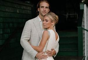 Who Are Noah Hanifin Parents: Bob Hanifin & Tina Hanifin; Girlfriend & Family Details
