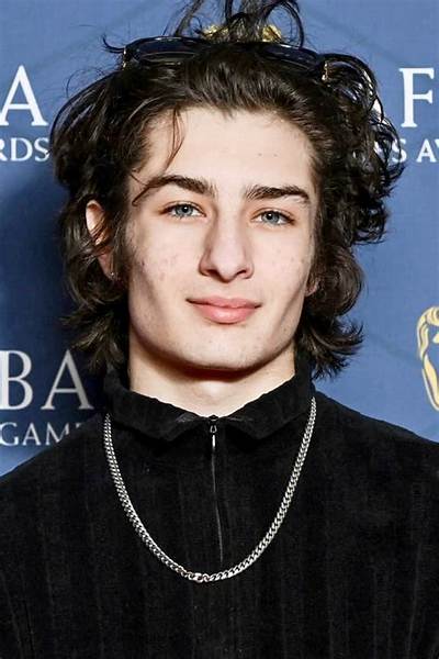 Who Are Sunny Suljic Family? Know About the Actor’s Parents & Siblings