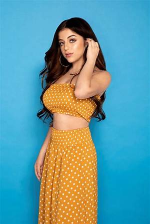 Who Has Baby Ariel Dated? Boyfriends List, Dating History