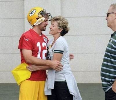 Who Is Aaron Rodgers Mother Darla Leigh Pittman Rodgers? Family Details to Know on American Football Quarterback