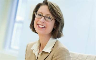 Who Is Abigail Johnson? Wiki, Age, Height, Husband, Net Worth, Ethnicity