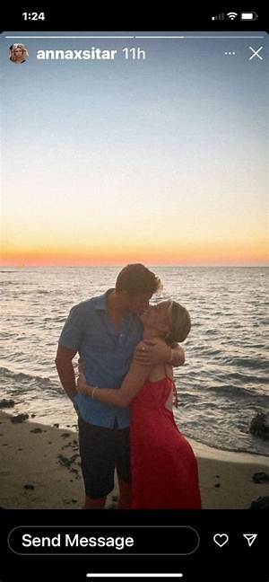Who Is Anna X Sitar Boyfriend? Here Is the Relationship Updata