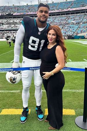 Who Is Arik Armstead’s Wife Mindy Harwood?