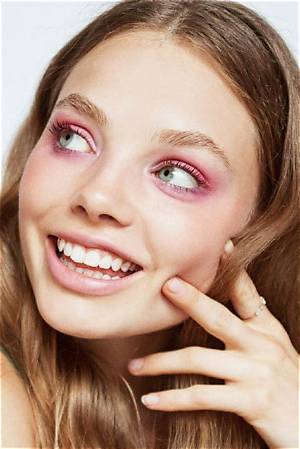 Who Is Benjamin Puckey? Know About the Celebrity Make up Artist for Actress Uma Thurman