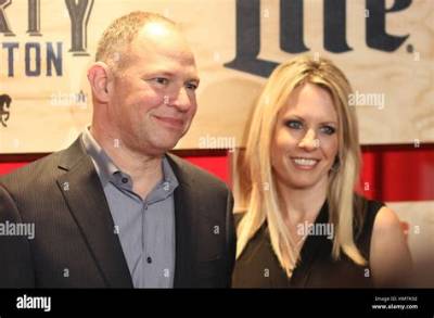 Who Is Beth Berry? Everything to Learn About Matthew Berry Wife Details