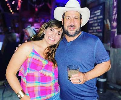 Who Is Comedian Steve Trevino Wife Renae Trevino? Her Age, Net Worth & Instagram