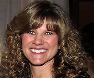 Who Is Deidra Hoffman? Here Are Facts About Loni Anderson’s Daughter