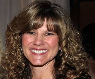 Who Is Deidra Hoffman? Here Are Facts About Loni Anderson’s Daughter