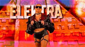 Who Is Elektra Lopez? Details to Know About the Wrestler