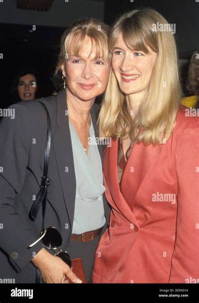 Who Is Elizabeth Dern? Sister of Laura Dern: How Many Siblings Does the ‘Jurassic World: Dominion’ Actress Have?
