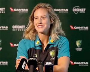 Who Is Ellyse Perry Boyfriend? Her Ex Husband Matt Toomua & Nat Fyfe Dating Rumors