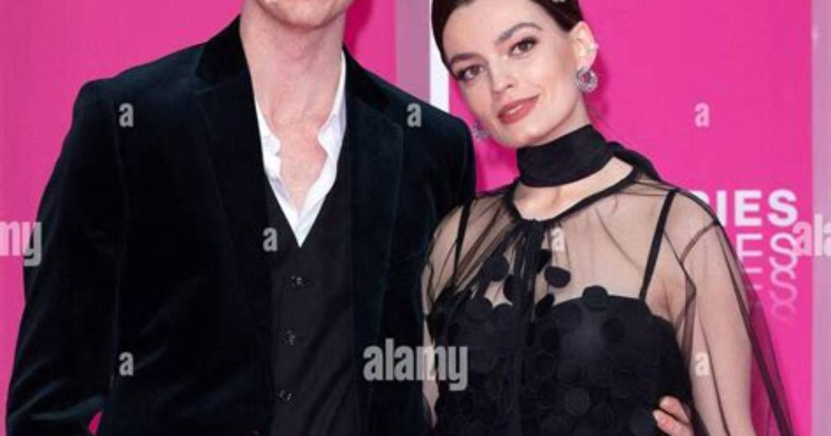 Who Is Emma Mackey Boyfriend? Details on Her Age Height Nationality and Instagram