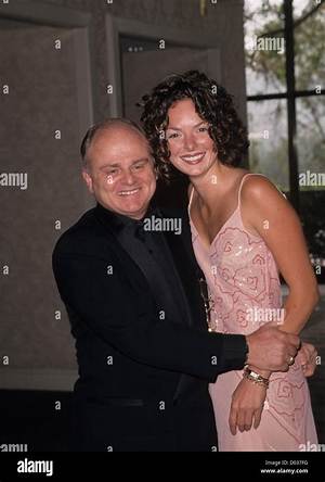 Who Is Gena Gale Burghoff? Meet Gary Burghoff Daughter: Wiki and Family