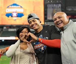 Who Is Geronimo Pena Wife Cecilia Pena? Age Gap Married Life and Kids